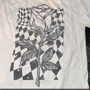 Graphic Rose T-Shirt in Black and White
